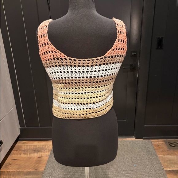✨ Handmade Boho Crochet Crop Tank Top – Neutral Stripe ✨ - Picture 2 of 5